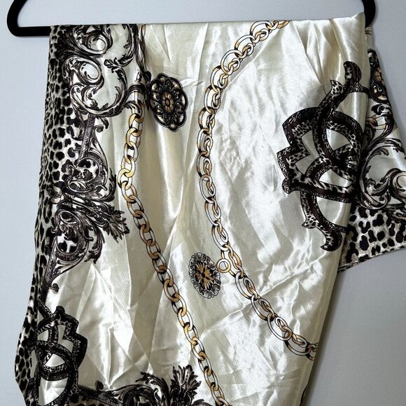 Retro cheetah and‎ chain link cream scarf - Picture 1 of 9